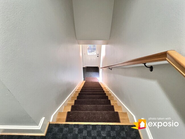 Foto del edificio - 4210 NE 40th Ave