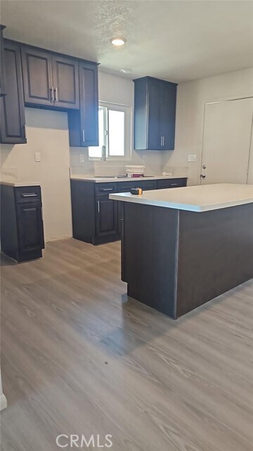 Foto del edificio - 21327 Pinewood St