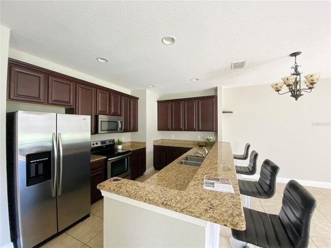 Foto del edificio - 8065 Prestbury Dr
