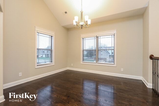 Building Photo - 129 Duchess Ct