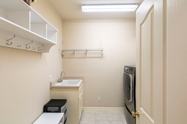 Foto del edificio - 15 Sarazen Loop N