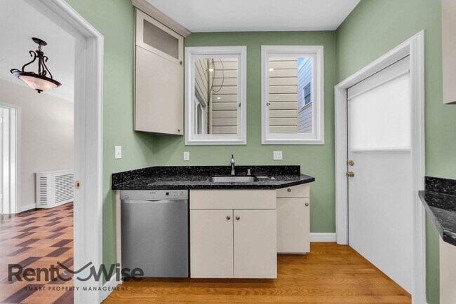 Foto del edificio - 3731 Fillmore St