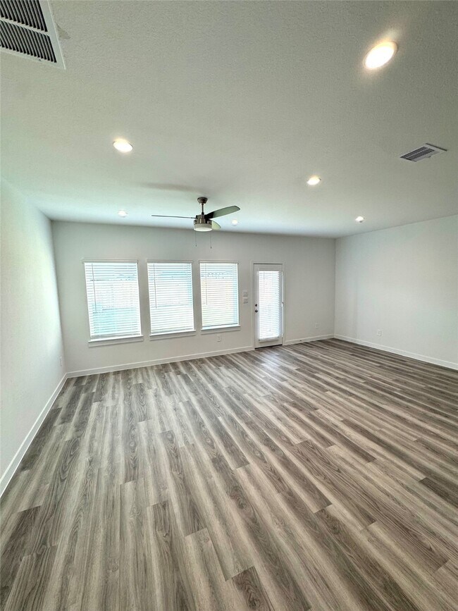 Foto del edificio - 2808 Lisburn Ter Ln