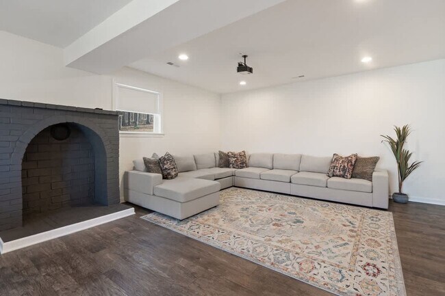 Foto del edificio - 7258 Baldwin Ridge Rd