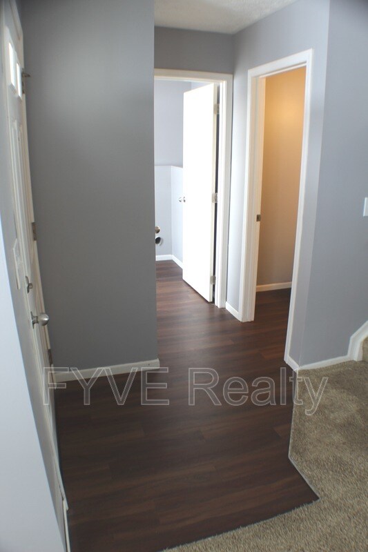 Building Photo - 1612 Sarin St