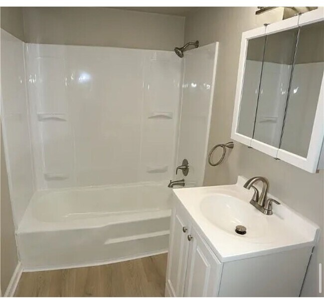 Foto del edificio - 513 Bucktown Rd