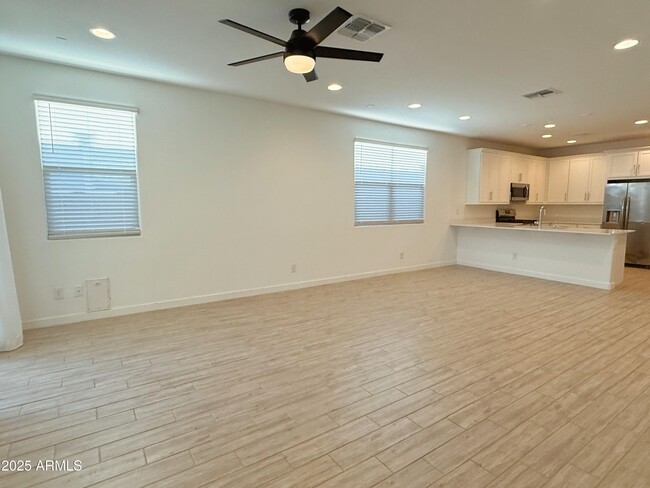 Foto del edificio - 23079 E Stacey Rd