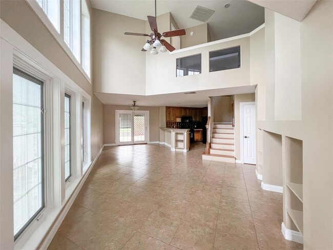 Building Photo - 12010 Shady Springs Rd