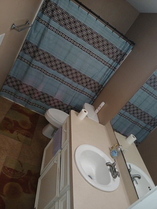 Foto del edificio - 2322 Shady Pine Dr