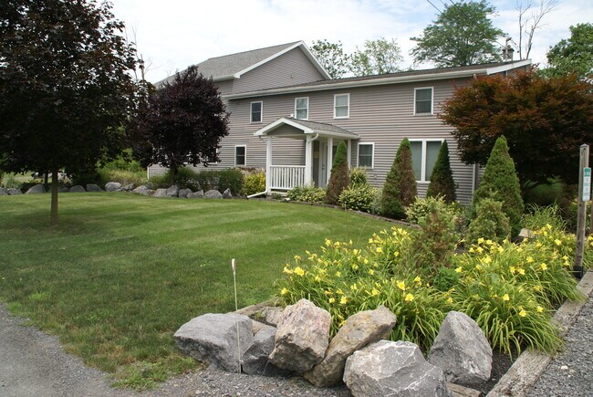 Building Photo - 72 Campbell Mill Rd