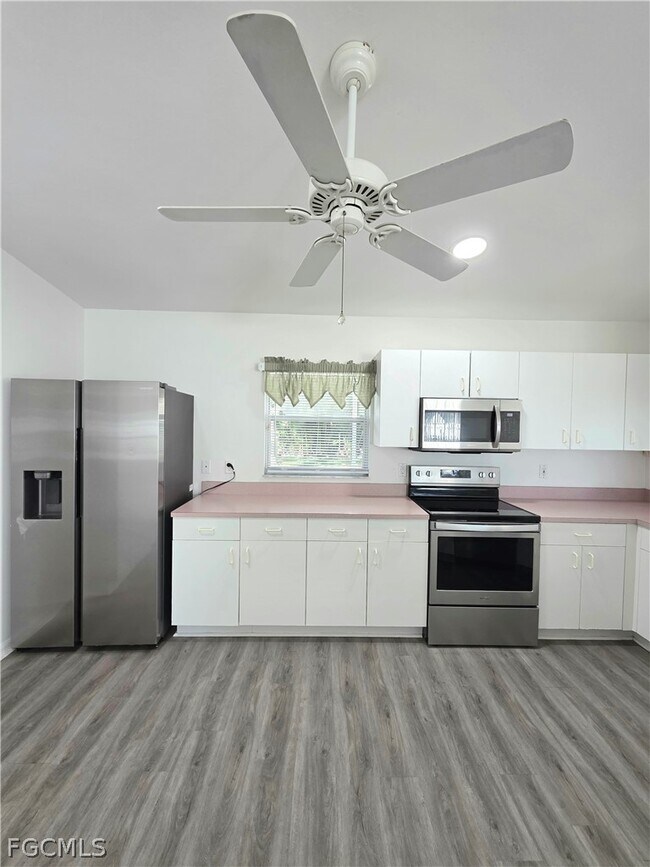 Foto del edificio - 2228 SE 19th Ave