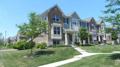 Building Photo - 2817 Henley Ln