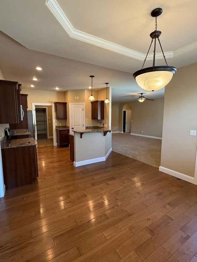 Building Photo - 3 Bedroom House in Copper Ridge Subdivison