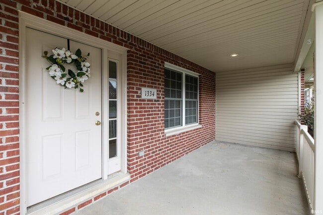 Building Photo - 1334 Cobble Creek Cir