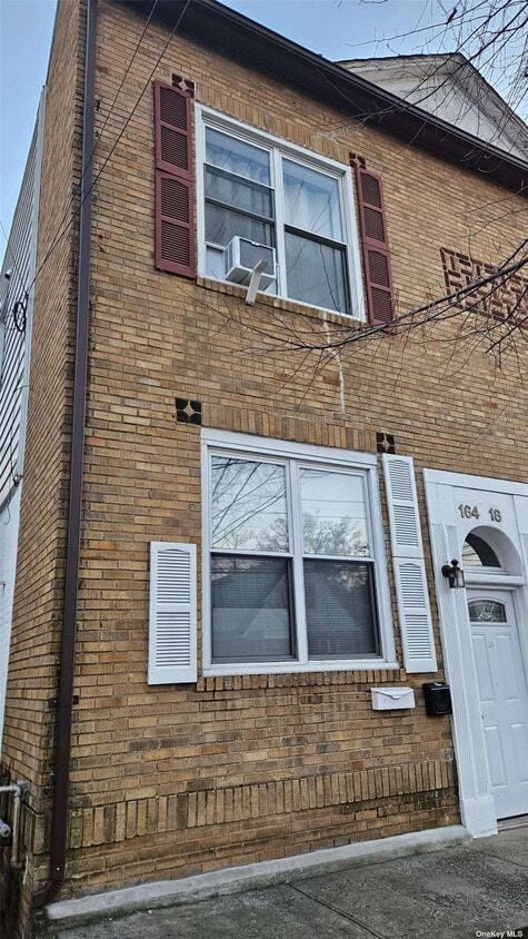 Primary Photo - 164-18-164-77 77th Rd