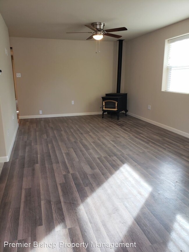 Building Photo - 2 br, 2 bath House - 520 Cornell