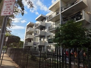 Building Photo - 3181 SW 13th St