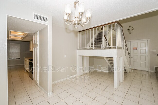 Building Photo - 3205 Willow Bend Ct