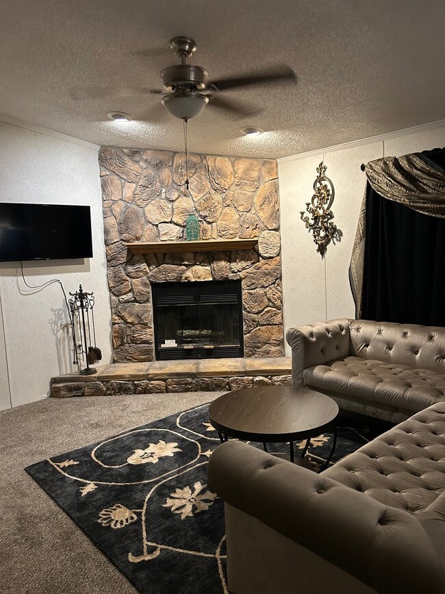 Foto del edificio - 12545 Louis Dr