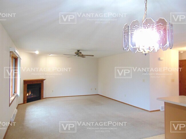 Foto del edificio - 2119 N Cloudview Dr