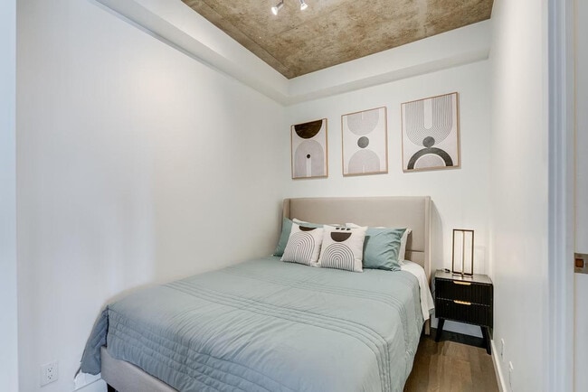 Photo du bâtiment - 620-610 10 Ave SW