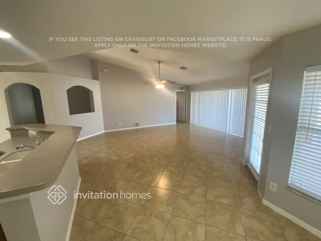 Foto del edificio - 2300 NW 11th Pl