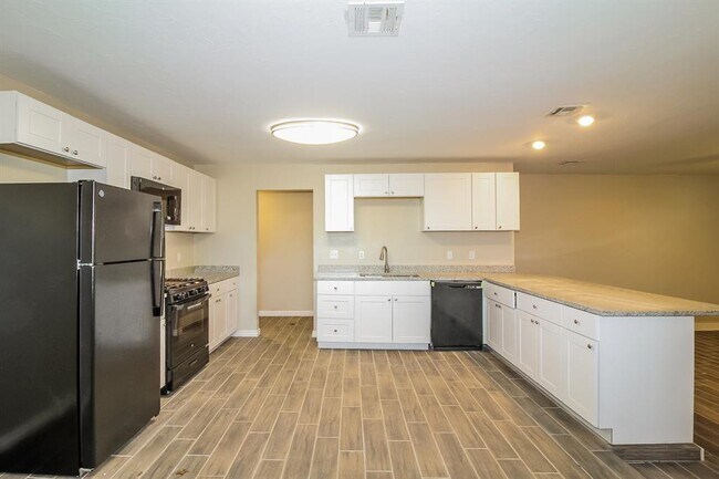Foto del edificio - 7429 NW 29th St