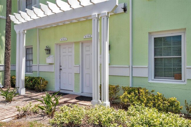 Photo - 4768 Coquina Key Dr SE Townhome