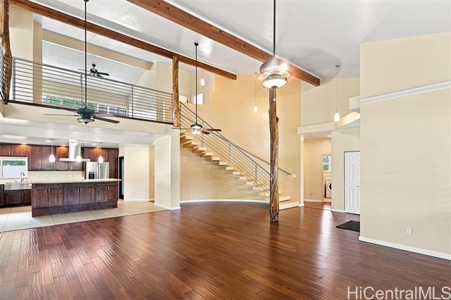 Foto del edificio - 6171 Summer St