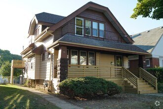 Building Photo - 3621 N 15th St