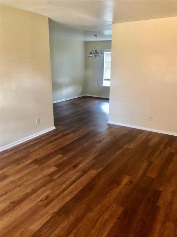 Foto del edificio - 2709 Highwood Dr