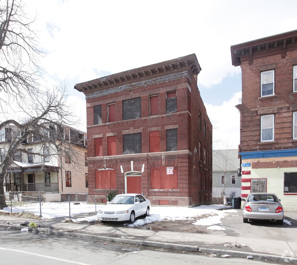 Primary Photo - 353 Wethersfield Ave