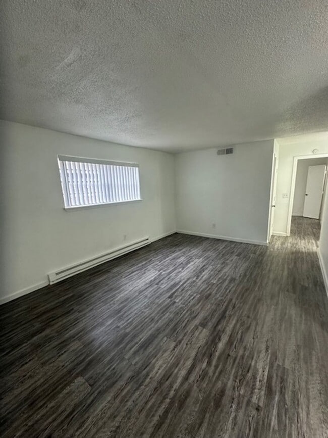 Interior Photo - Las Brisas Apartments