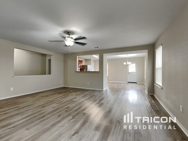 Building Photo - 5423 Sabine Lane Grand Prairie TX