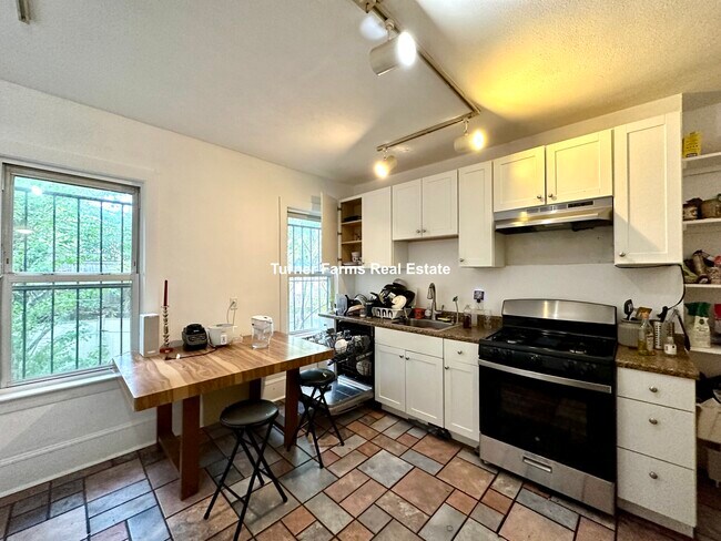 Foto del edificio - 8 Sewall St