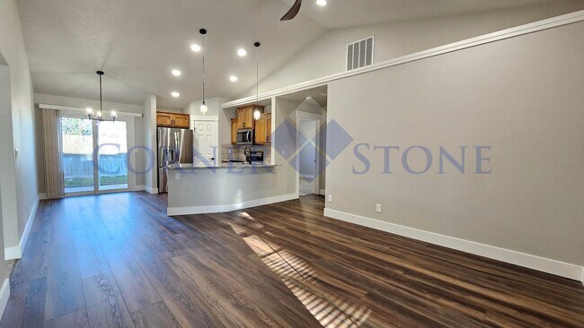 Foto del edificio - Stunningly Updated Home in Boise!