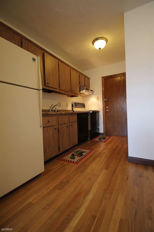 Foto del edificio - 35 Glencoe St