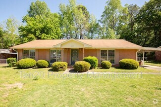 Building Photo - 3795 Meadowlark Dr