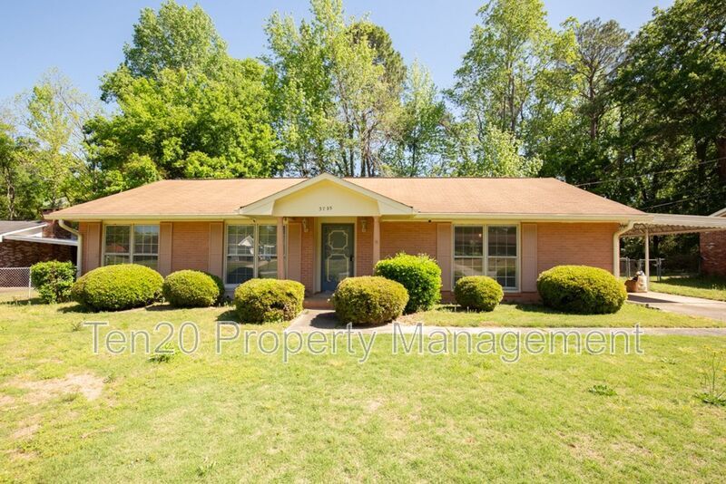 Primary Photo - 3795 Meadowlark Dr
