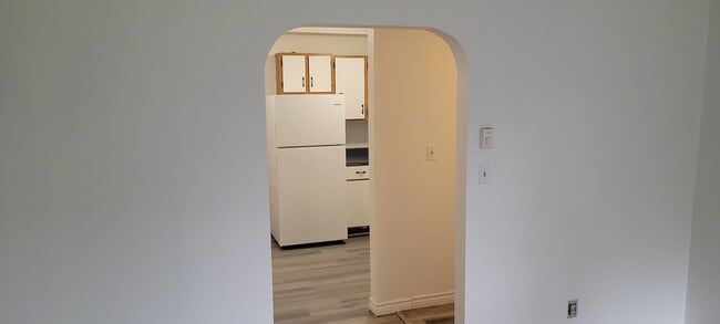 Building Photo - Comfortable Unit for Rent