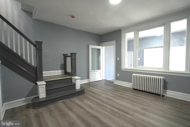 Foto del edificio - 4836 N Franklin St