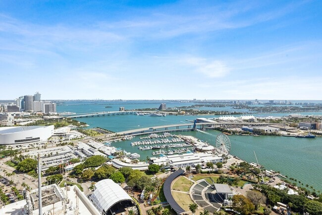 Building Photo - 50 Biscayne Blvd