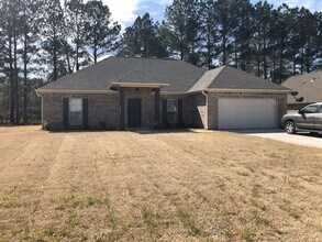Building Photo - 92 Pritchard Cir