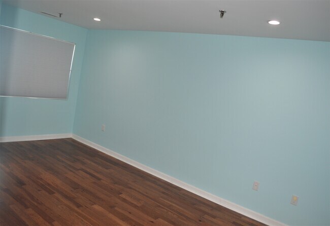 Master Bedroom - 3920 Mystic Valley Pky