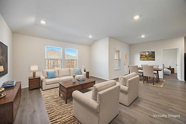 Foto del edificio - 2811 Jasmine Dr