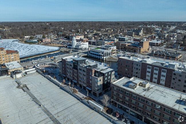 Aerial Context Image - River Lofts of St. Charles