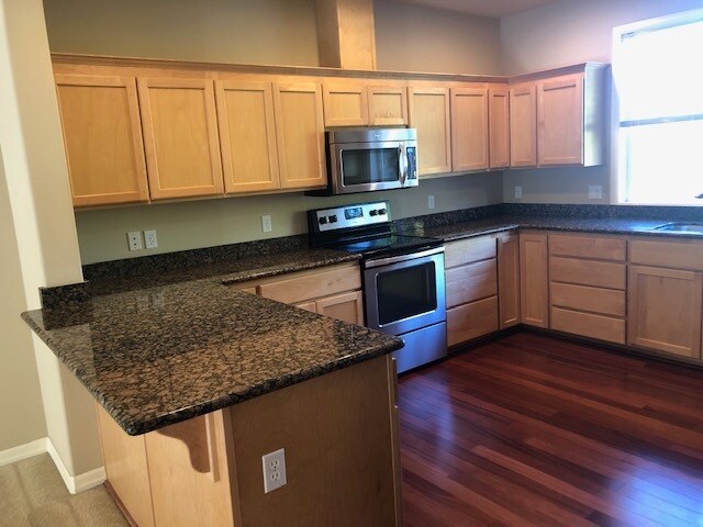 Large Kitchen - 16415 48th Ave W