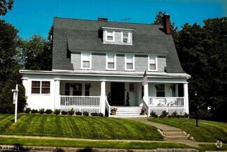 Building Photo - 44 Fairmount Ave