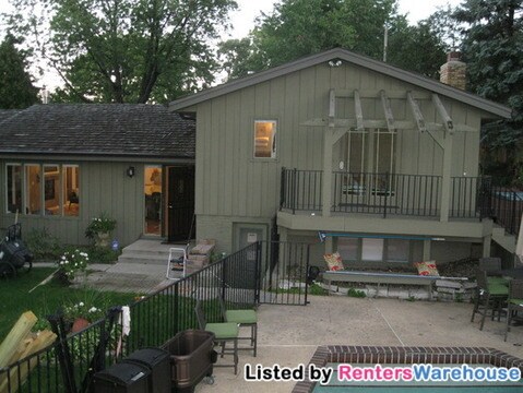 Foto del edificio - 10549 Lyndale Ave S