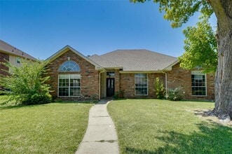 Building Photo - 2056 Hawken Dr
